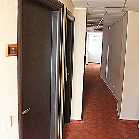 Ξενοδοχείο Drosia 2*