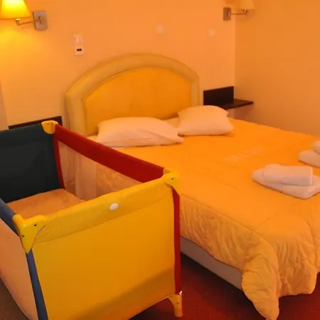 Hotel Drosia Messíni