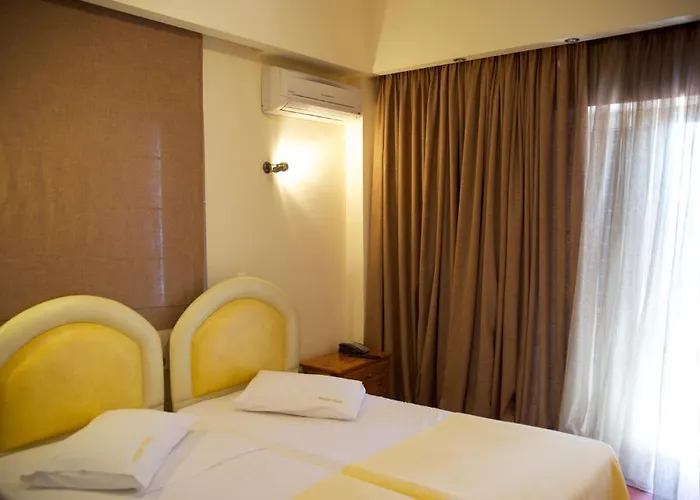 Ξενοδοχείο Drosia 2*