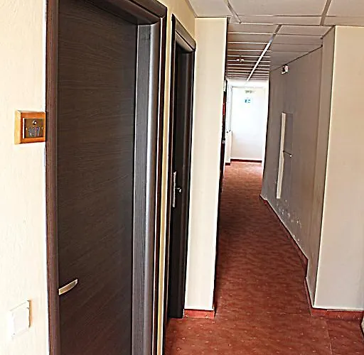 Hotel Drosia 2*